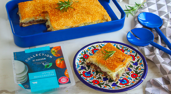 مطبّق مع شرائح الموتزاريلا